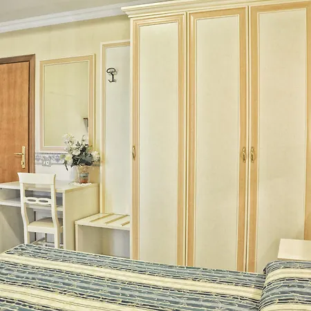 Hotel Ristorante La Ripa 3*